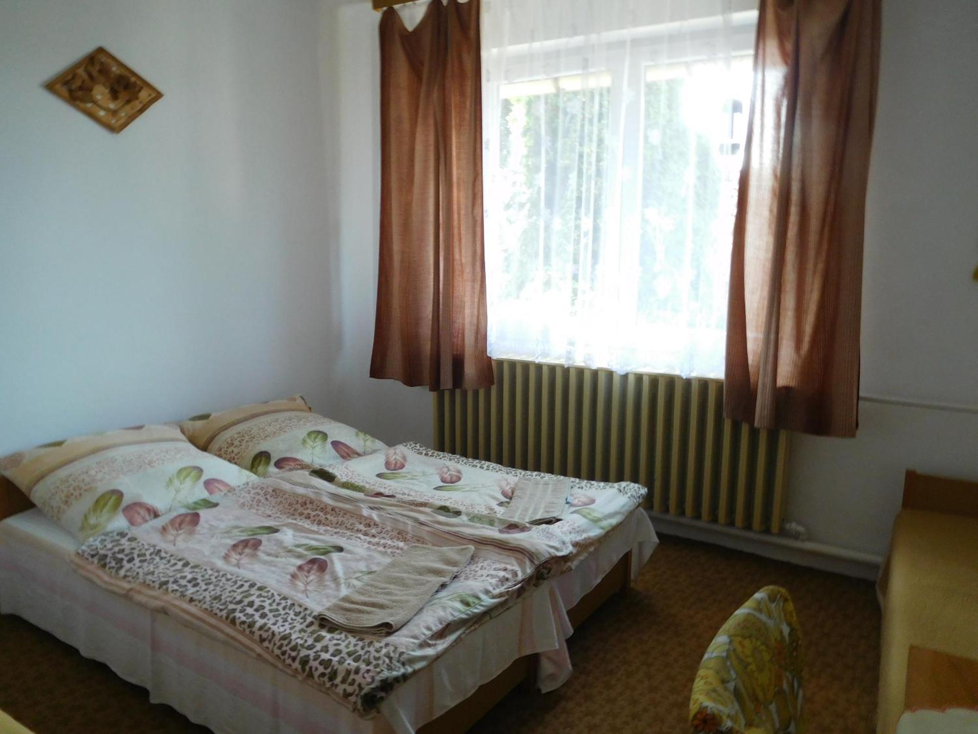 Katalin Vendégház Miskolc Esterno foto