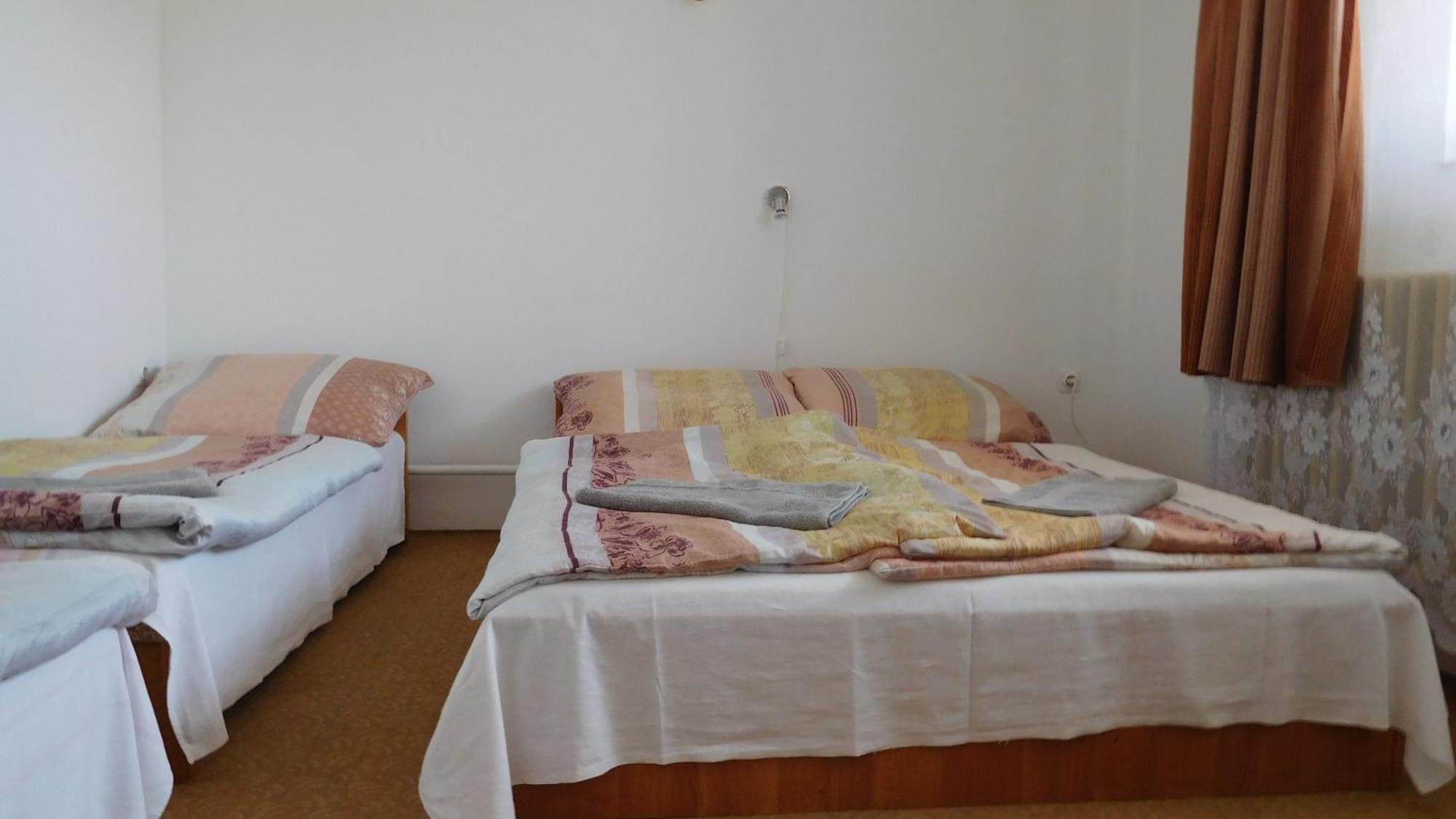 Katalin Vendégház Miskolc Esterno foto