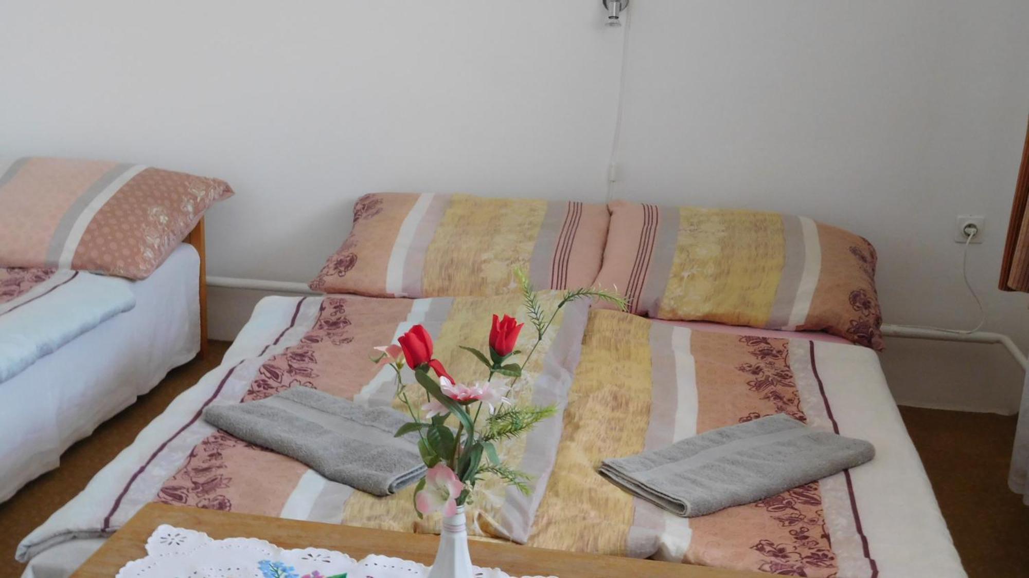 Katalin Vendégház Miskolc Esterno foto