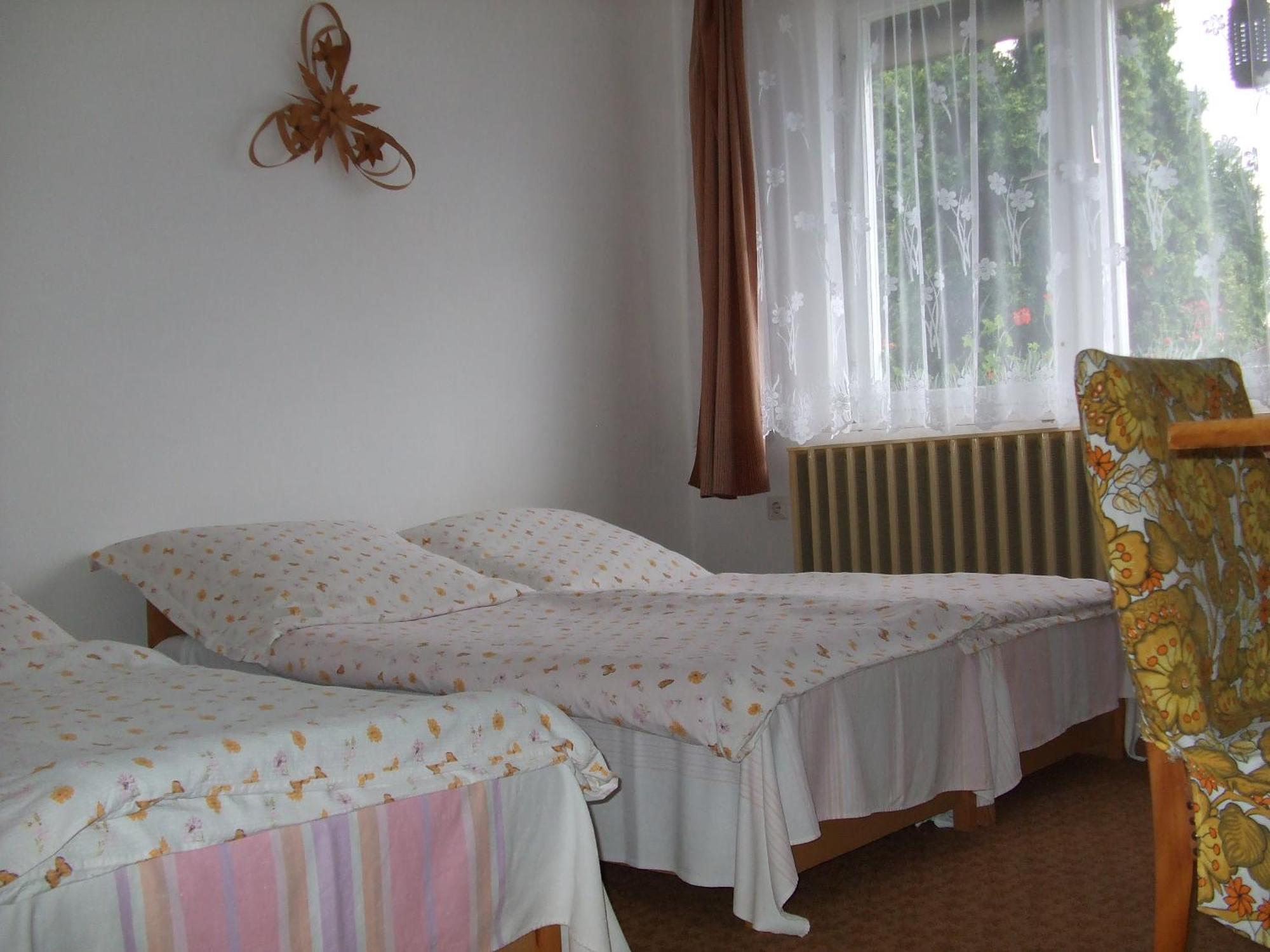 Katalin Vendégház Miskolc Esterno foto