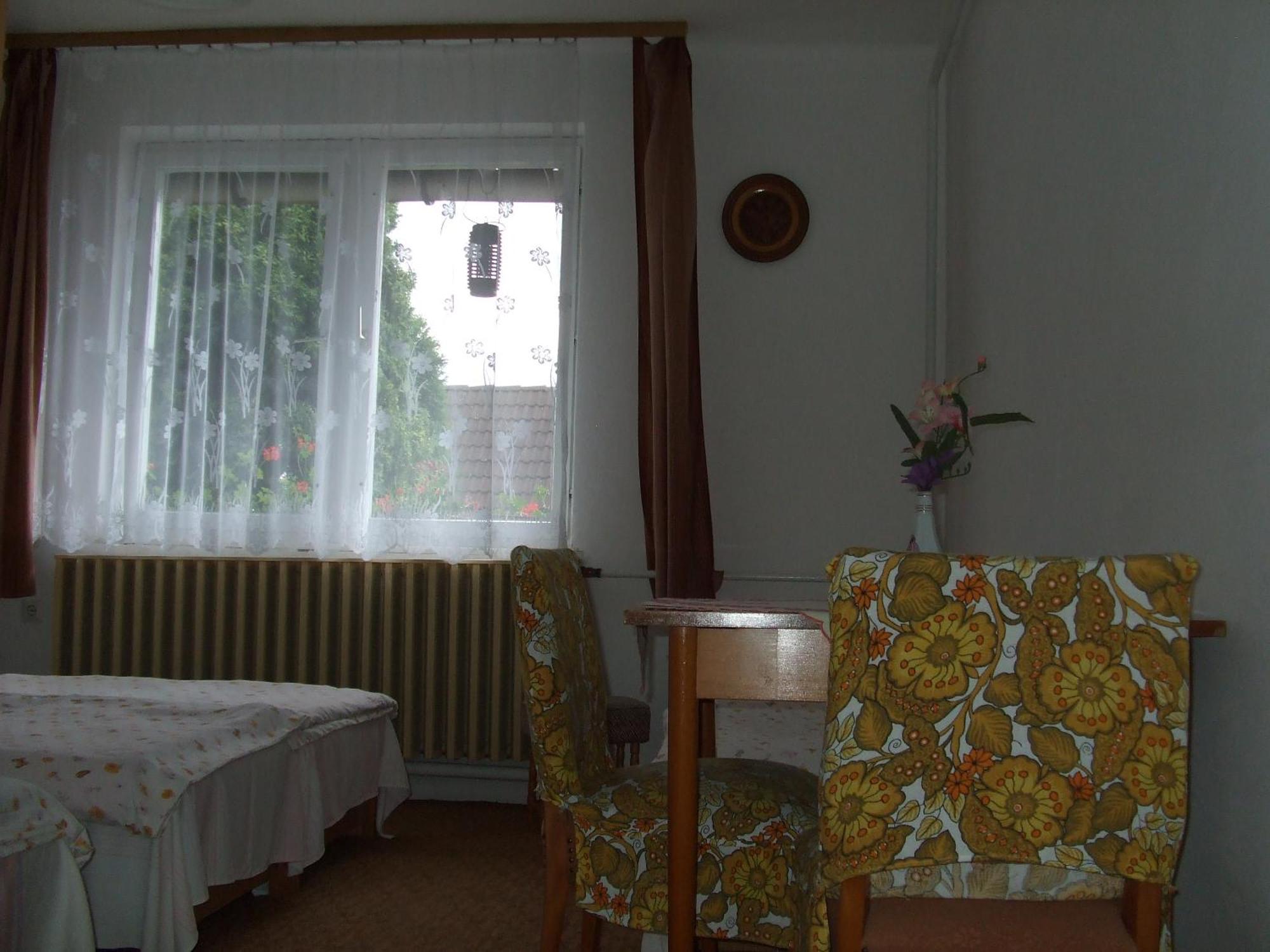 Katalin Vendégház Miskolc Esterno foto